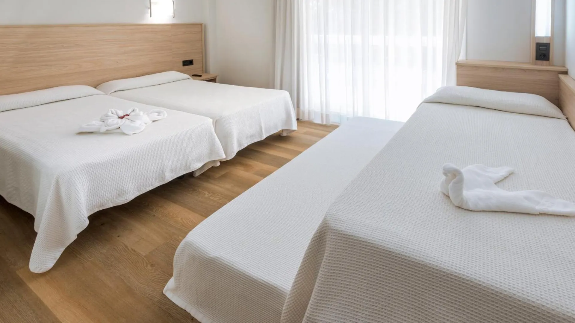 ****  Ponient Marinada By Portaventura World Hotel Salou Spain
